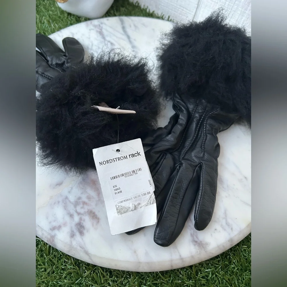 UGG Genuine Dyed Shearling black  Leather Trimmed Gloves women size large NEW